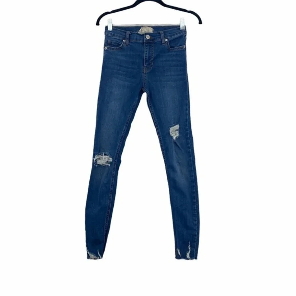 Free People‎ Jeans Womens 24 Skinny Raw Hem Ripped Boho Shark bite Indie Sleaze